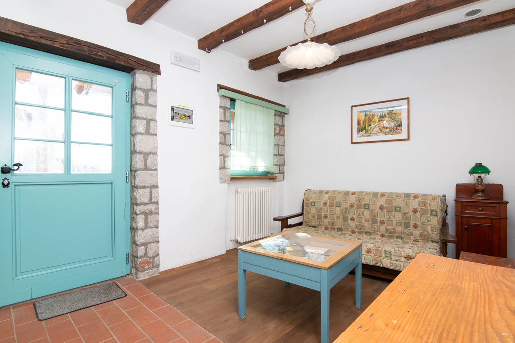 One-Bedroom Apartment in Sežana for Up to 3 Guests