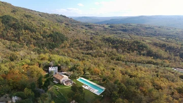 Villa in Grožnjan for up to 8 guests