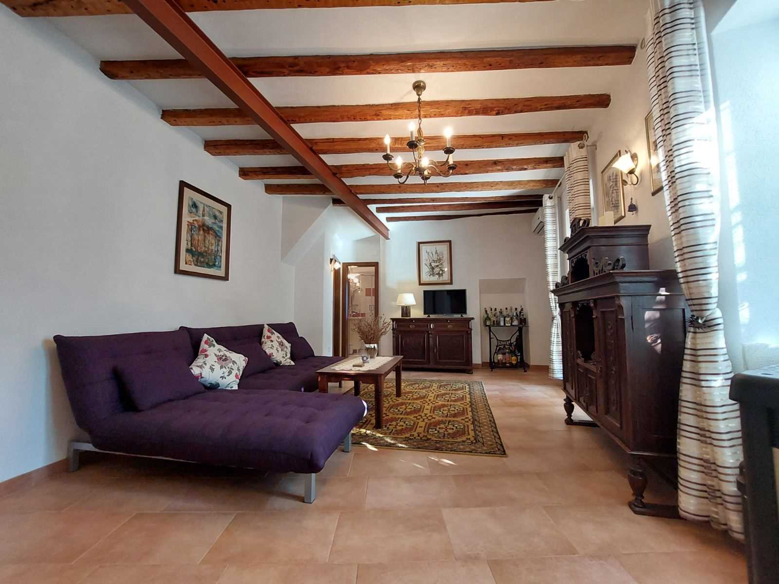32. PICCOLO GIARDINO
