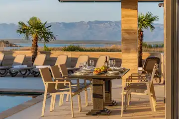 Privlaka Villa for 10 Guests with Heated Pool