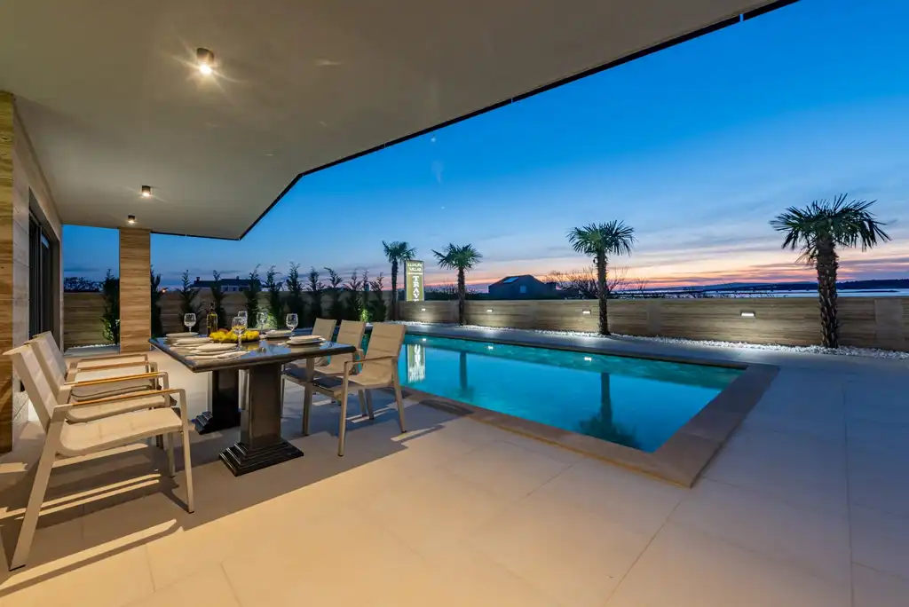 Privlaka Villa for 10 Guests with Heated Pool