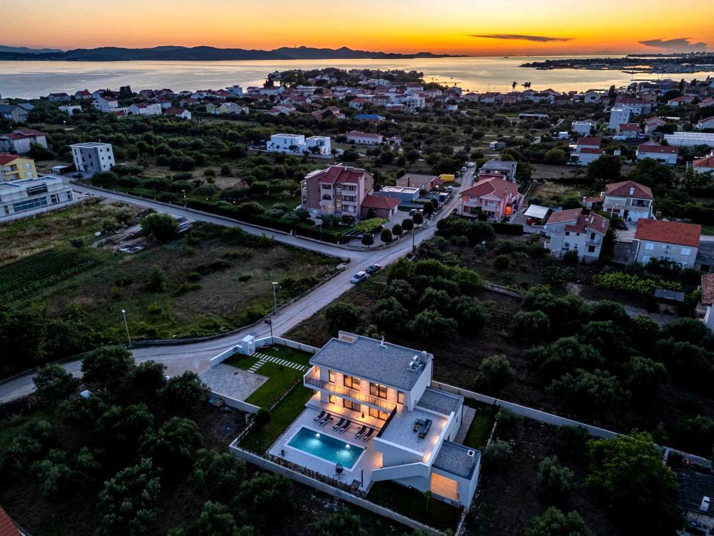 CROWONDER Villa Intrada s grijanim bazenom
