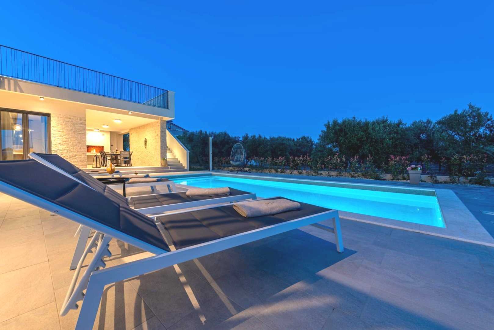 CROWONDER Villa Intrada s grijanim bazenom