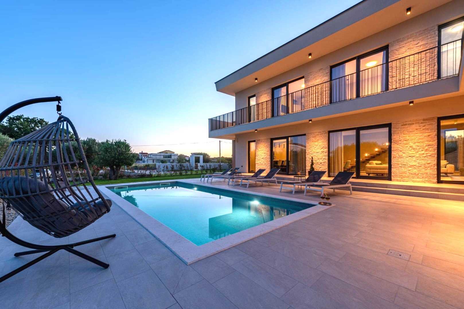 CROWONDER Villa Intrada s grijanim bazenom