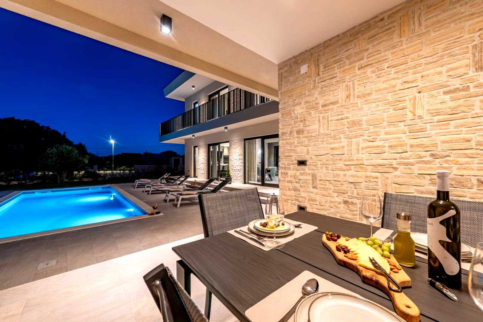 CROWONDER Villa Intrada s grijanim bazenom