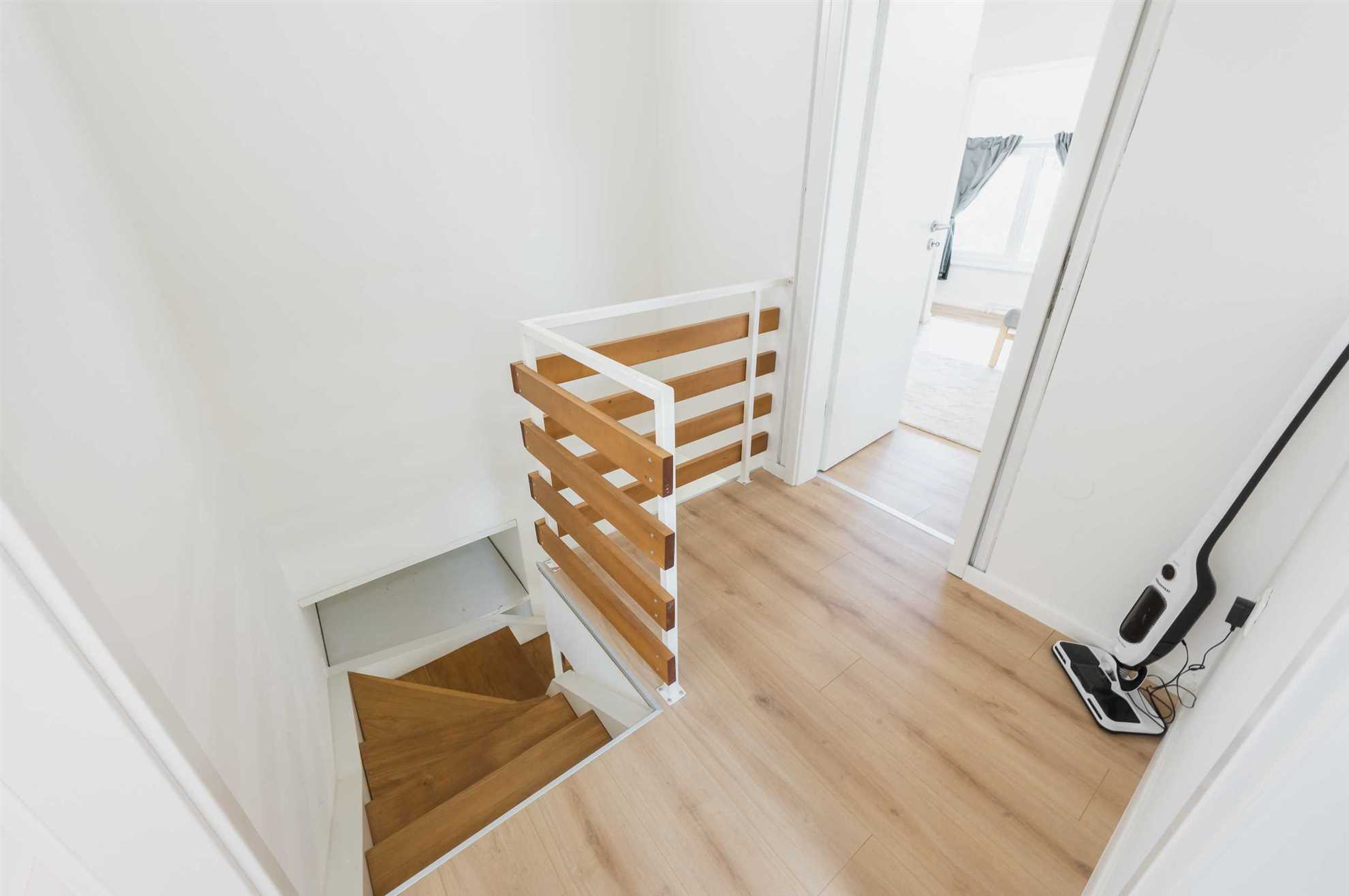 Argo 3, 9 pax Residence
