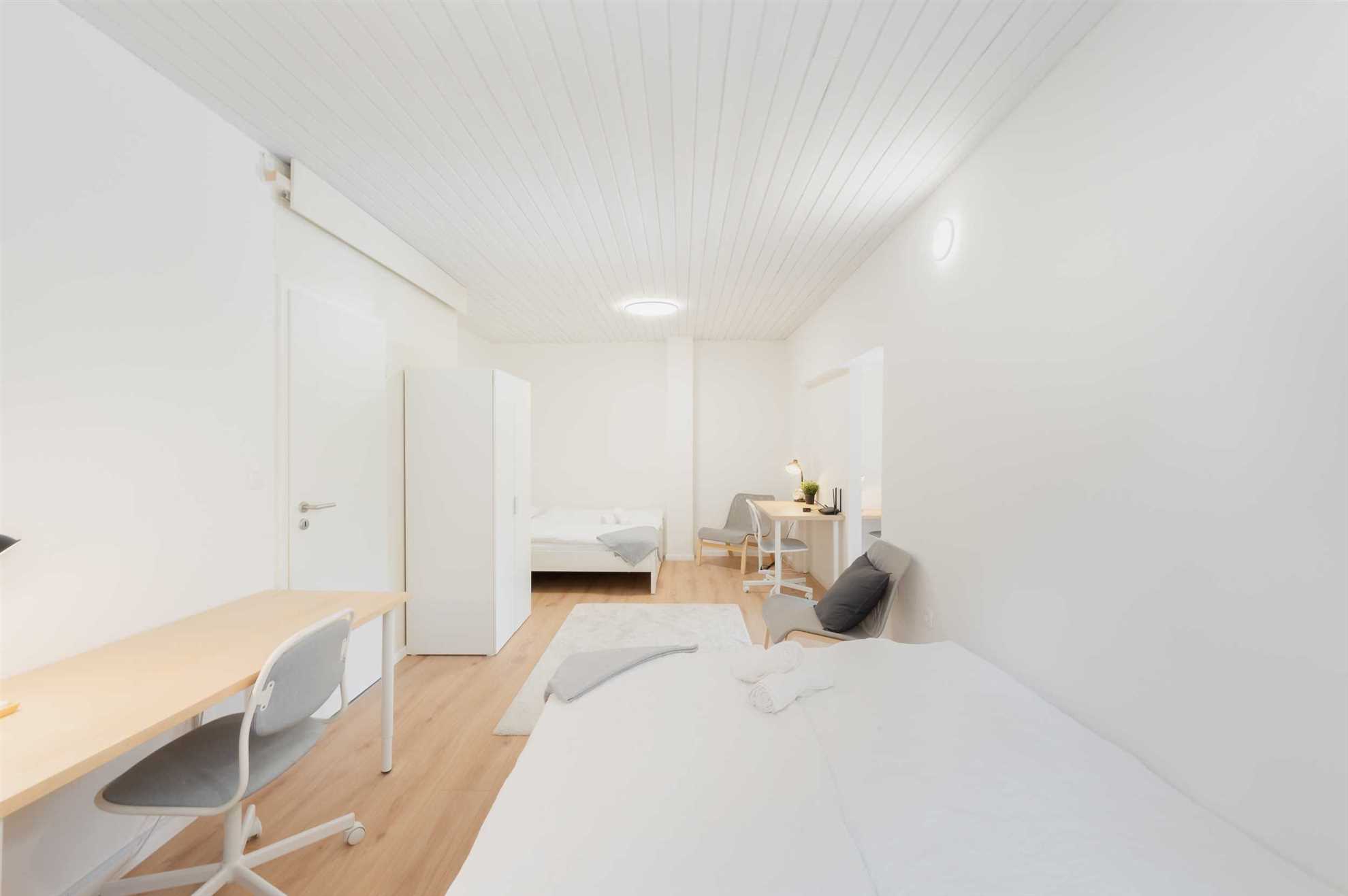 Argo 3, 9 pax Residence