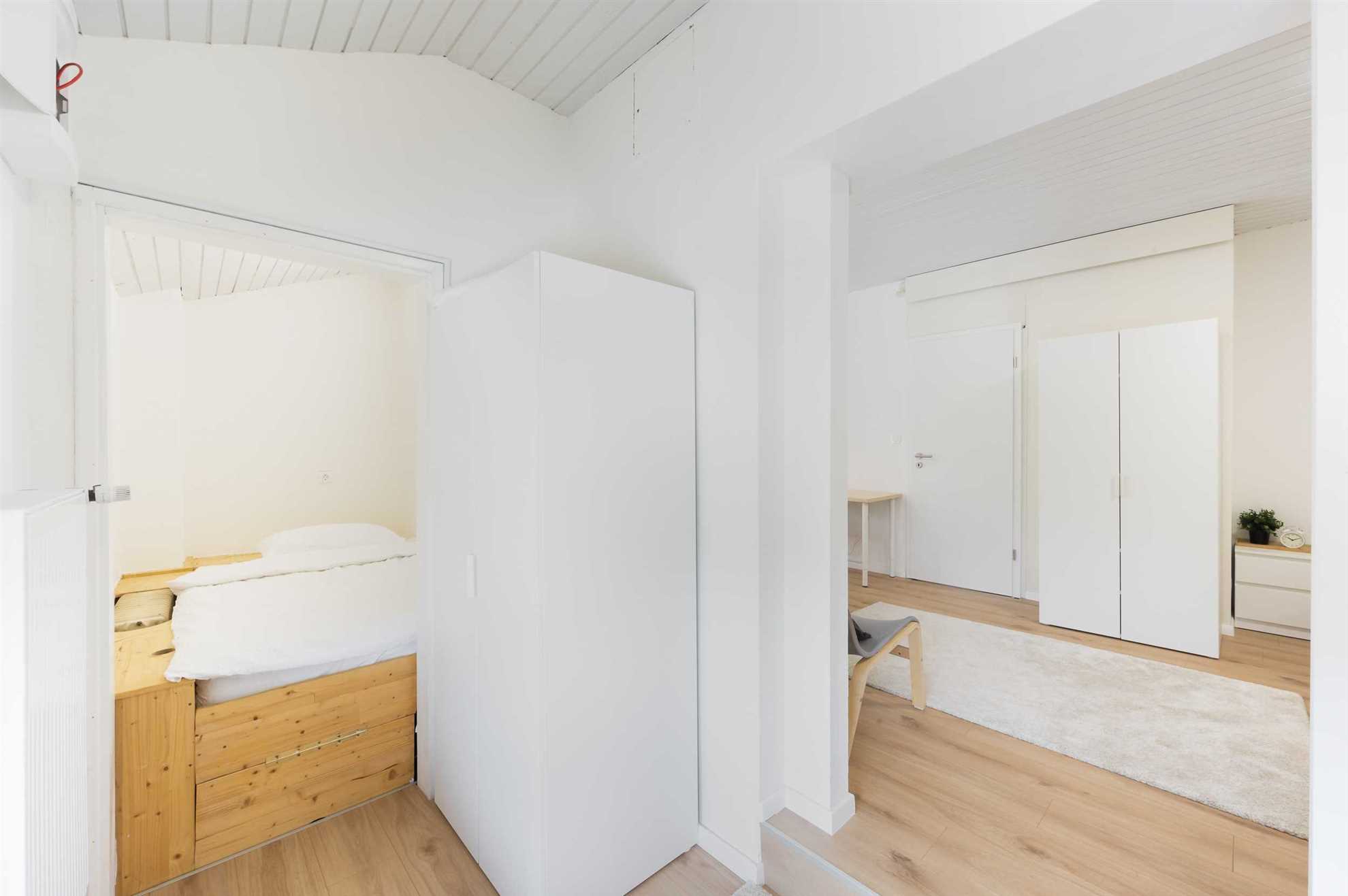 Argo 3, 9 pax Residence