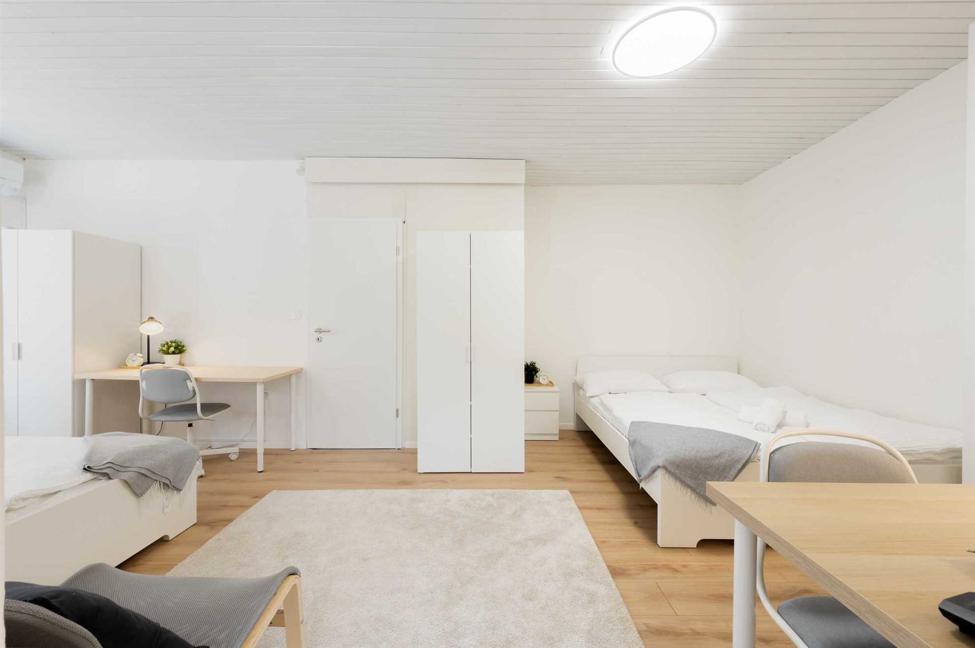 Argo 3, 9 pax Residence