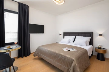 Podstrana Beach Penthouse with Private Jacuzzi