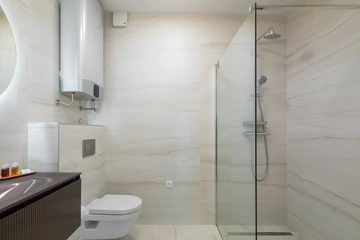 Podstrana Beach Penthouse with Private Jacuzzi