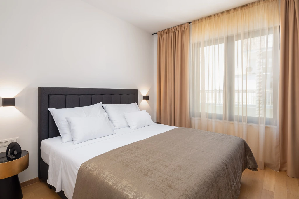 Podstrana Beach Penthouse with Private Jacuzzi