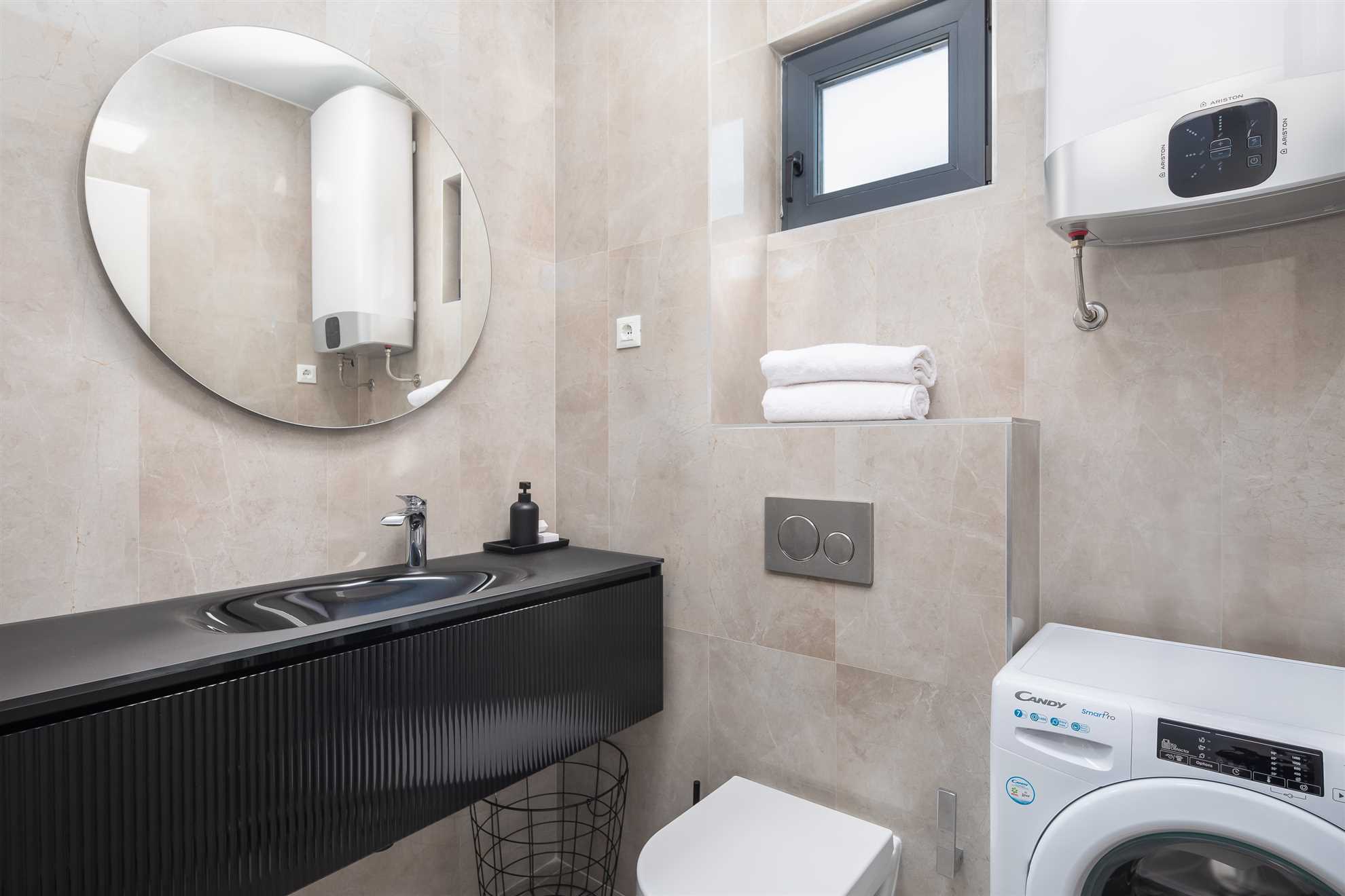 Paoma Luxury Beach Suite With Jacuzzi