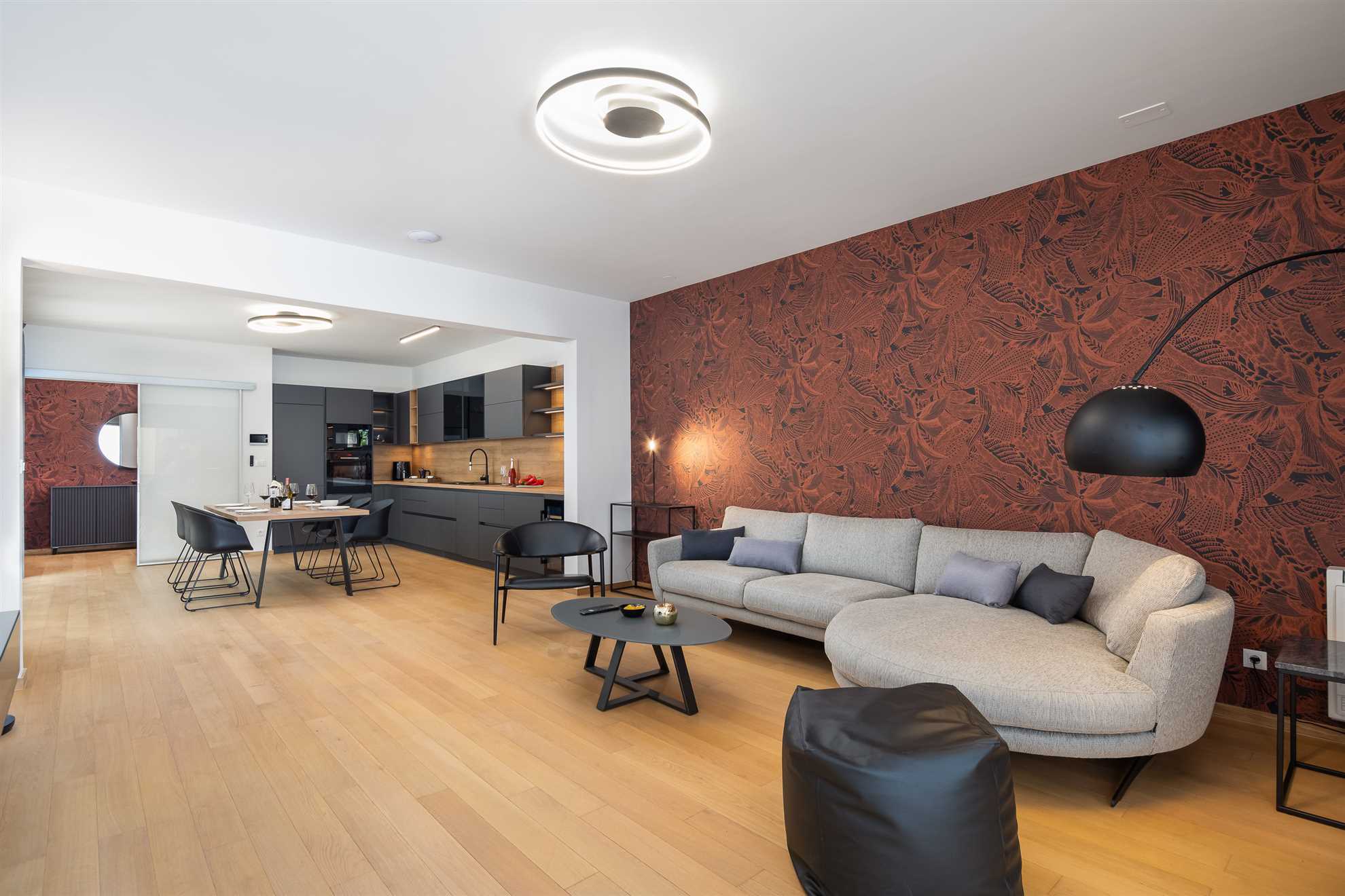 Paoma Middle Floor No.3
