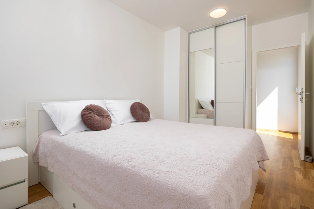 Split 4-Bedroom Penthouse with Private Balcony