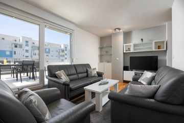 Split 4-Bedroom Penthouse with Private Balcony