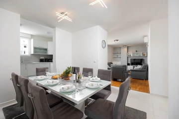 Split 4-Bedroom Penthouse with Private Balcony