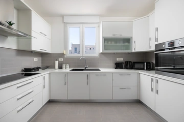 Split 4-Bedroom Penthouse with Private Balcony