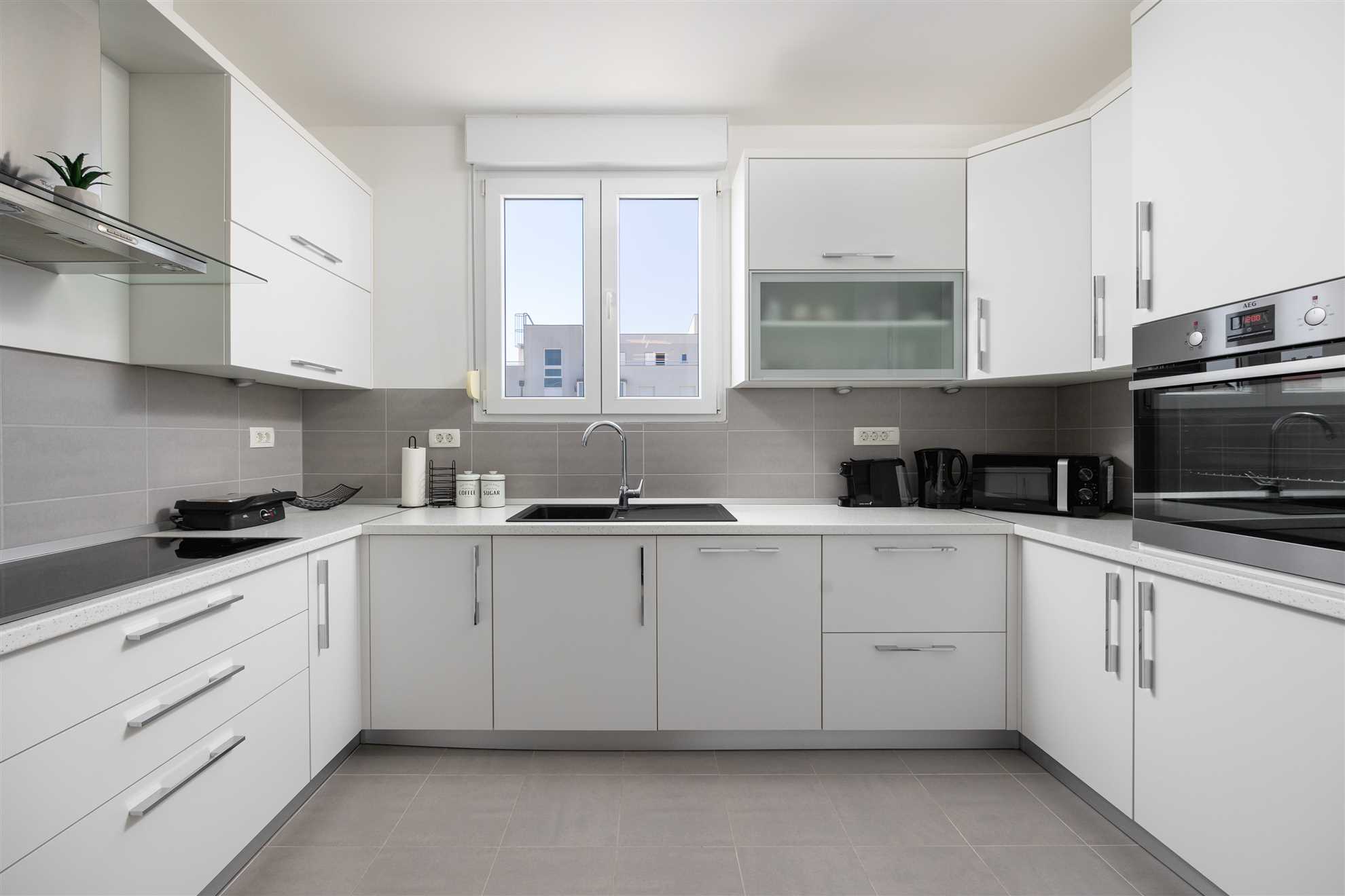 Rose Penthouse Apartment Split