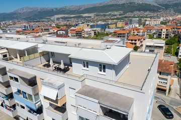 Split 4-Bedroom Penthouse with Private Balcony