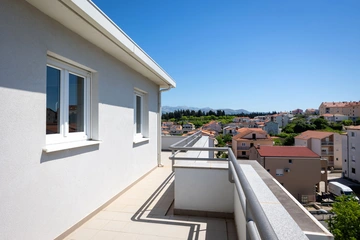 Split 4-Bedroom Penthouse with Private Balcony