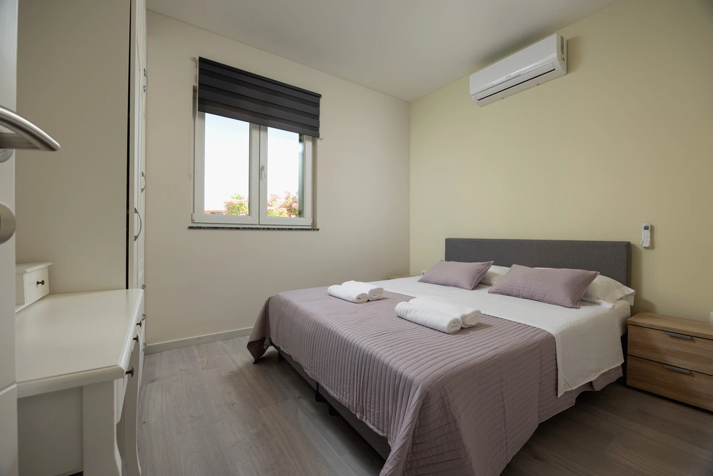 Zadar Villa with Heated Pool, Rooftop Jacuzzi for 12