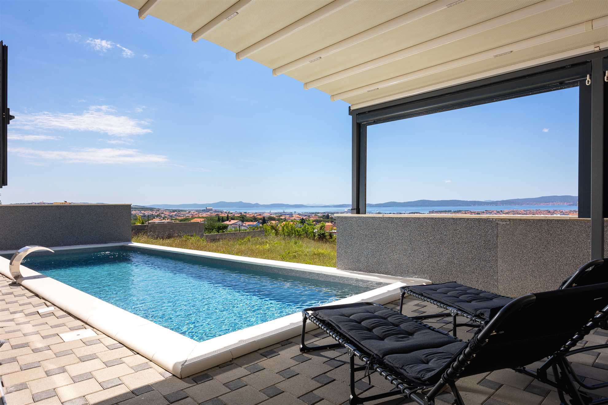 Villa Beverly Hills, Heated pool, Jacuzzi, 12 people