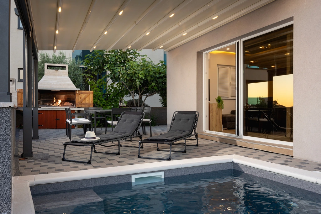 Zadar Villa with Heated Pool, Rooftop Jacuzzi for 12