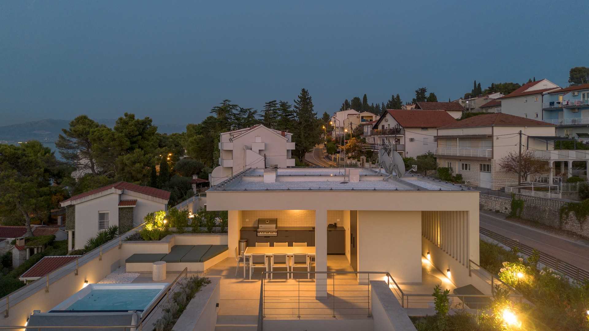 Luxury beachside villa Aqua with pool