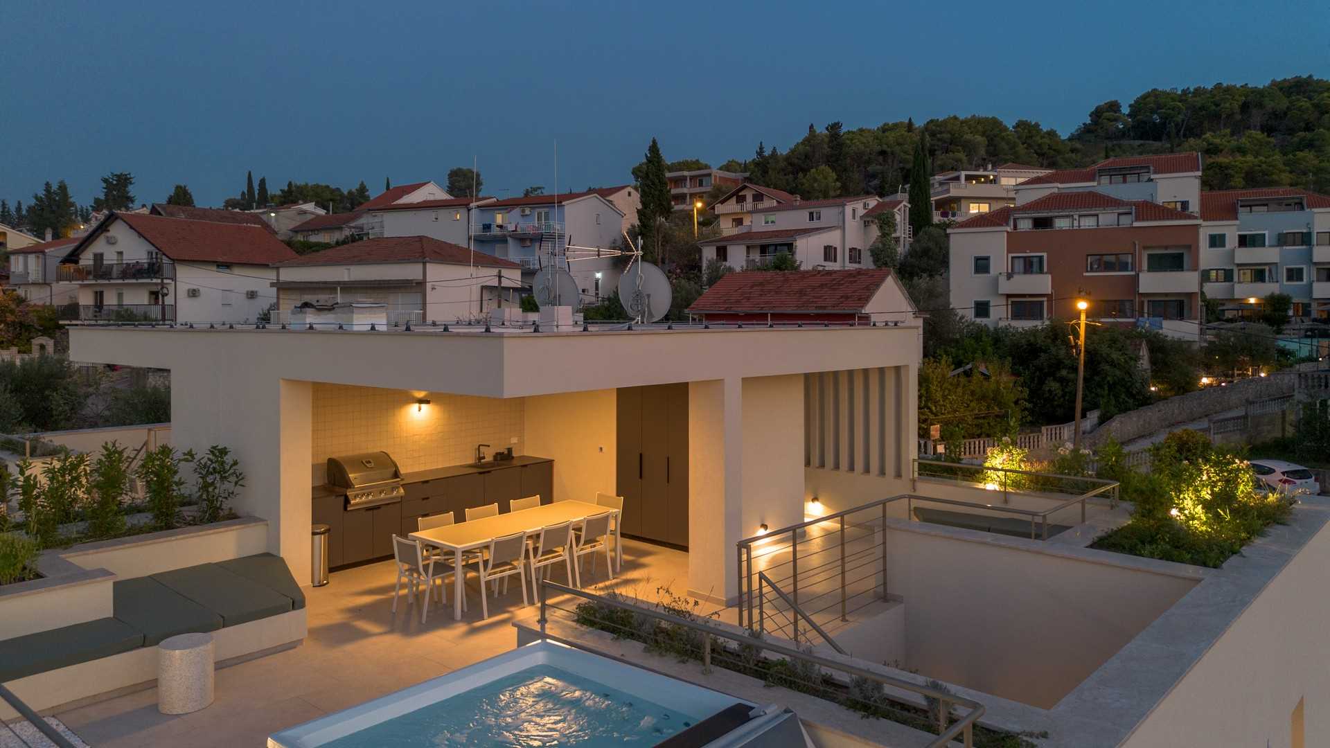 Luxury beachside villa Aqua with pool