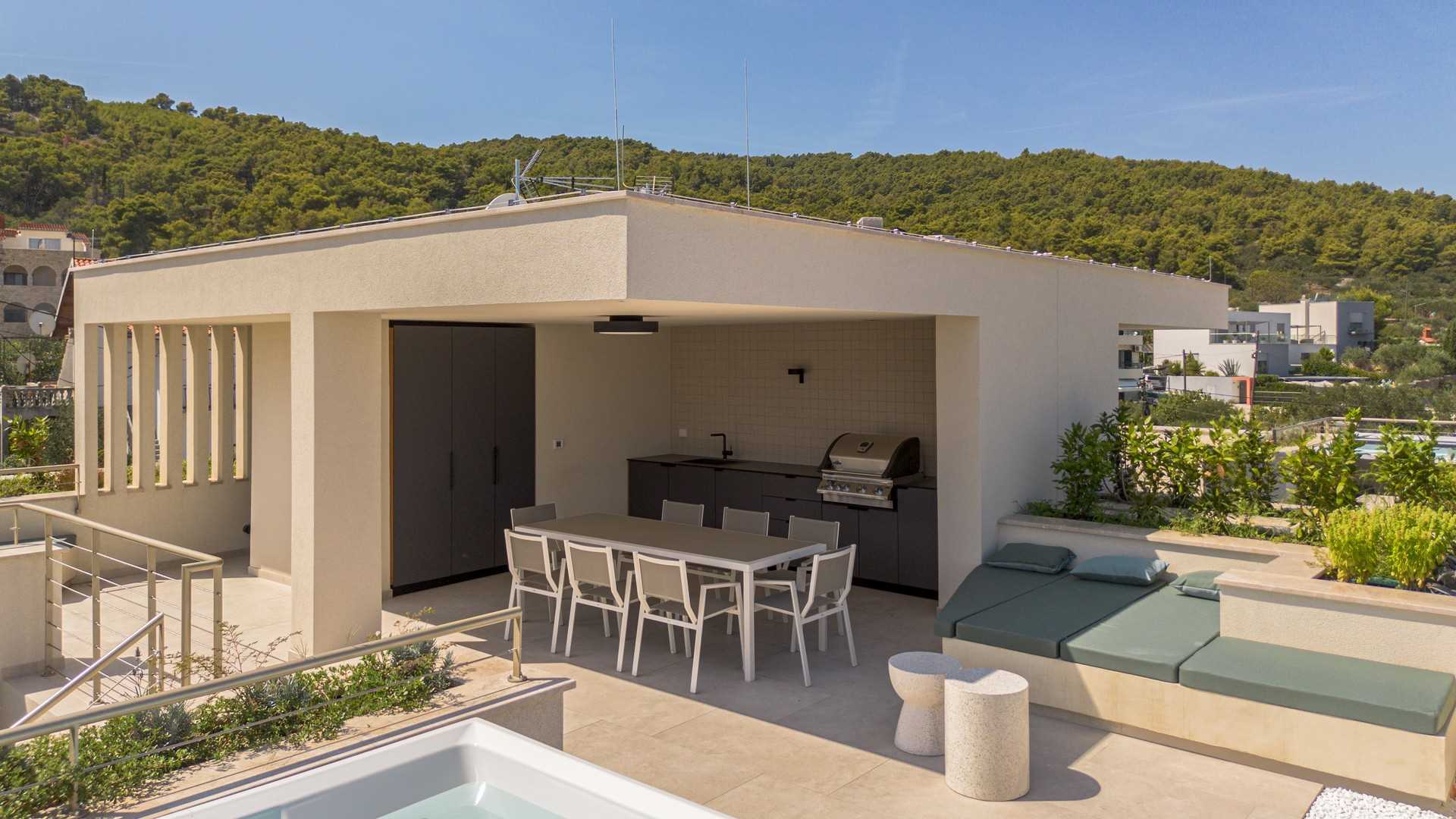 Modern beachside Villa Terra with pool
