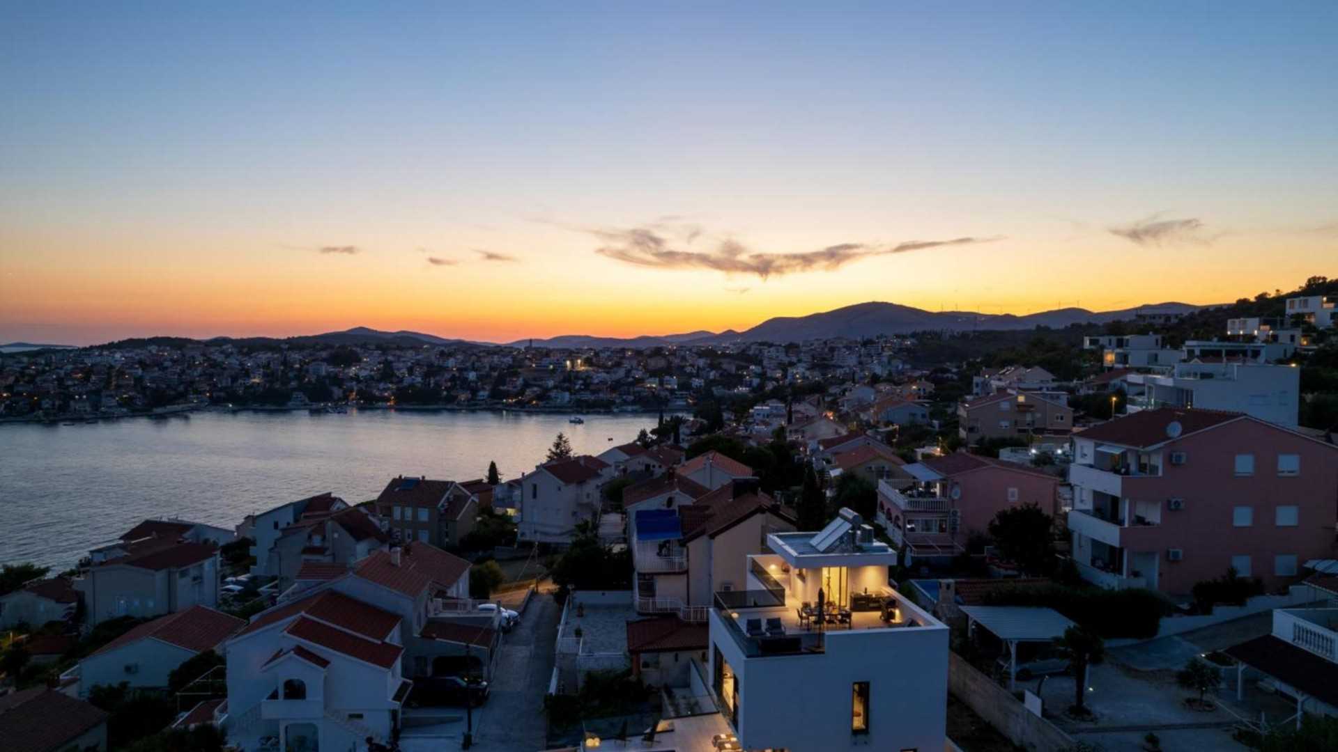 Villa Julian with a heated pool