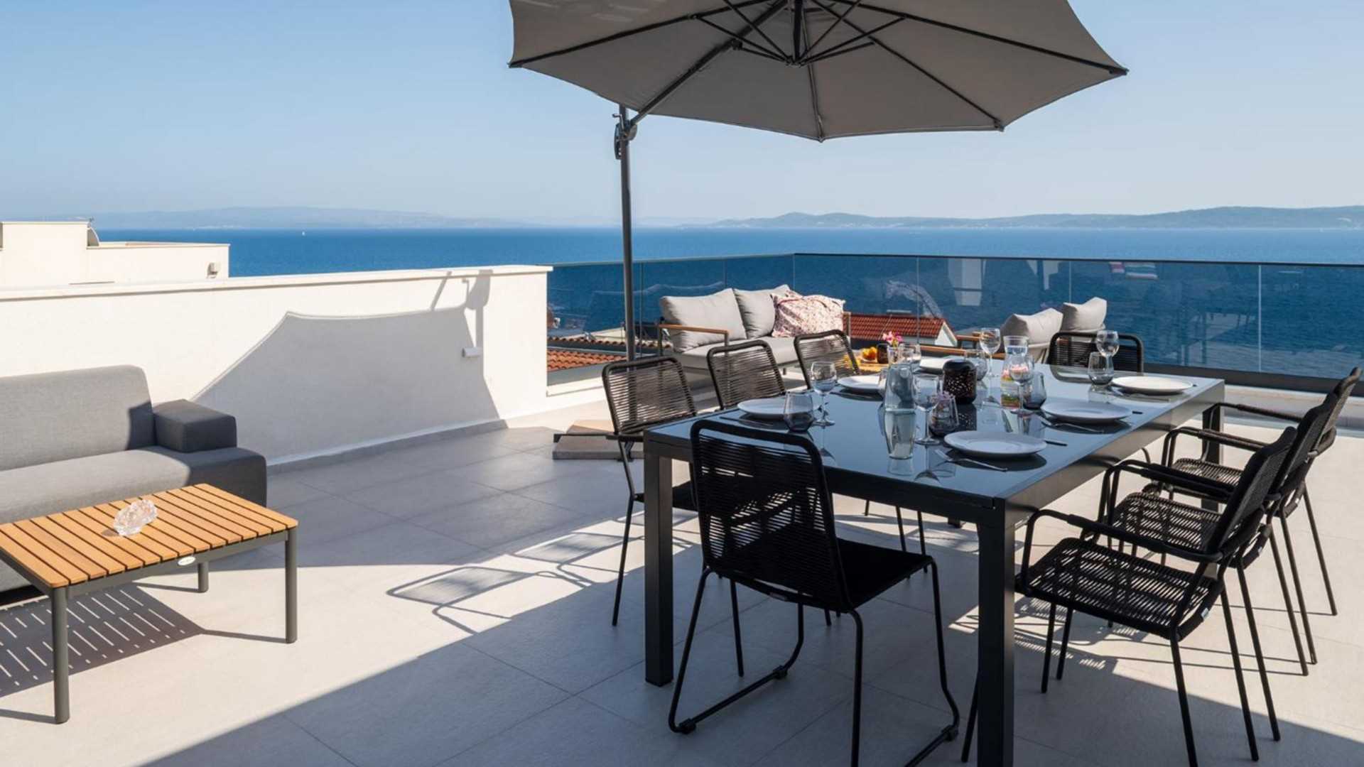 Villa Julian with a heated pool