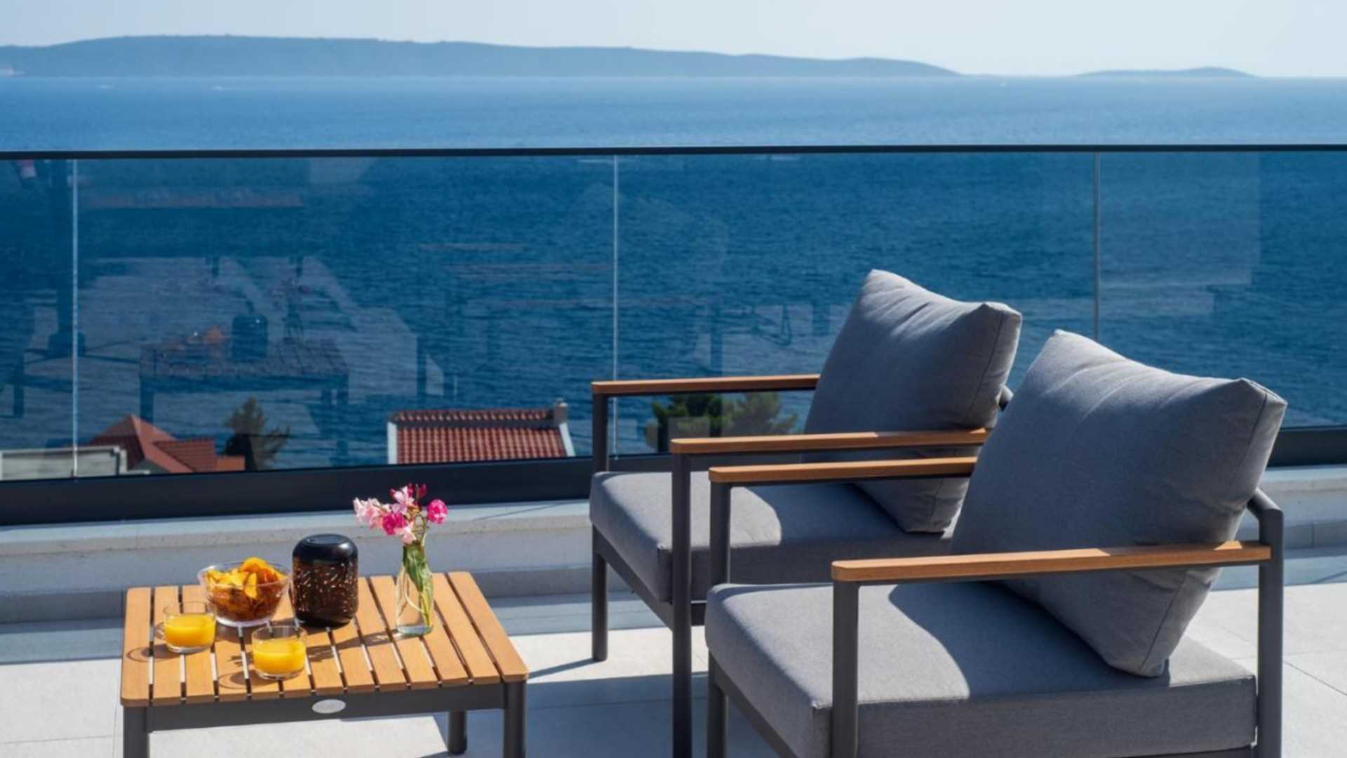 Villa Julian with a heated pool