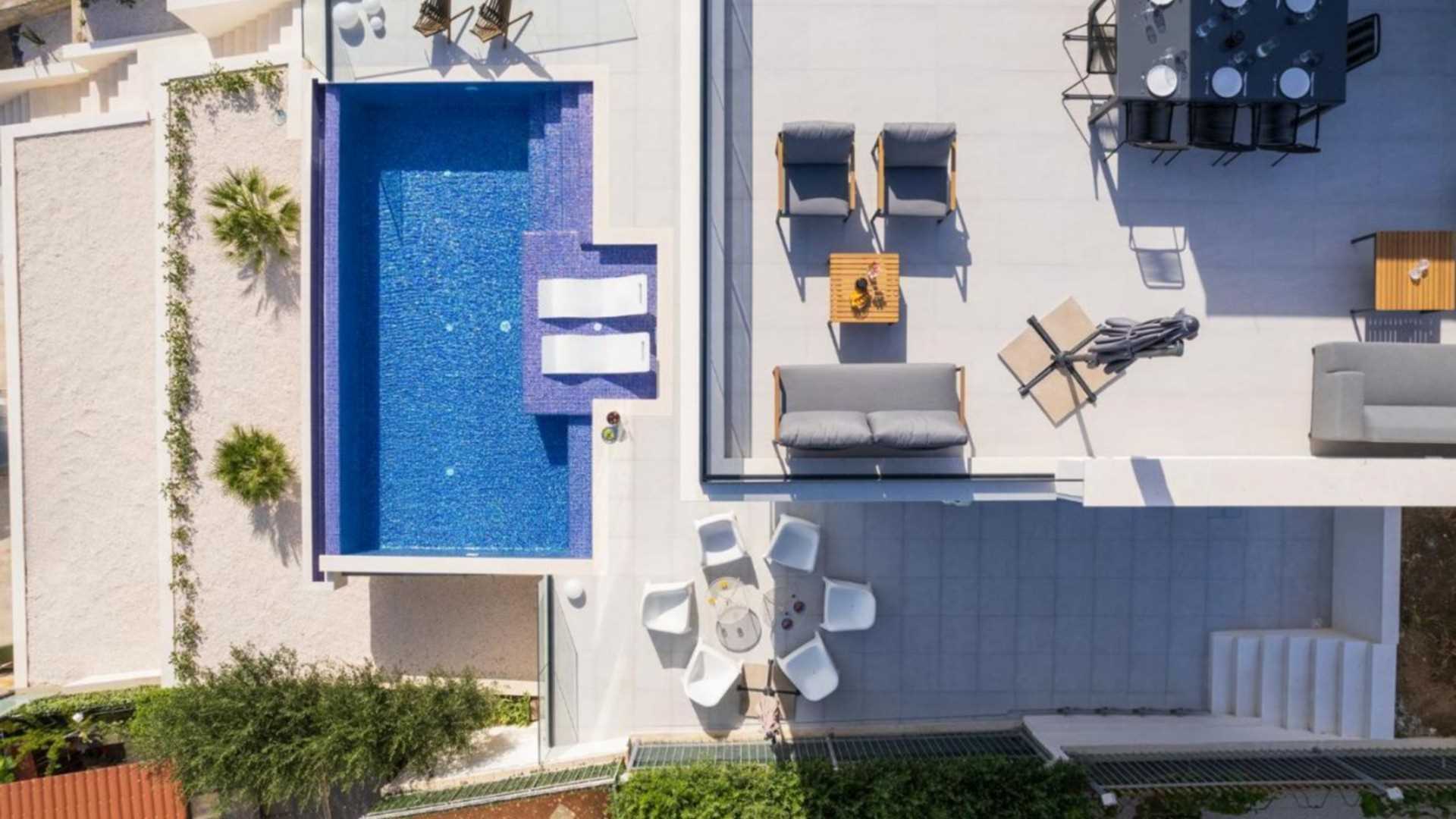 Villa Julian with a heated pool