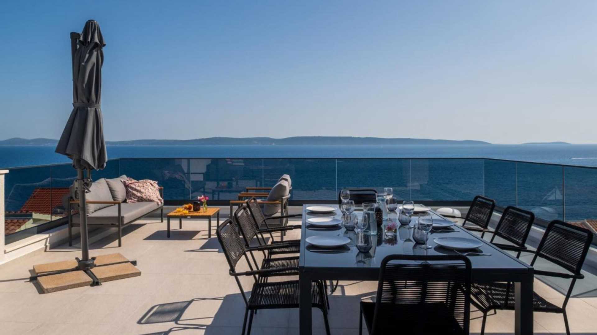 Villa Julian with a heated pool