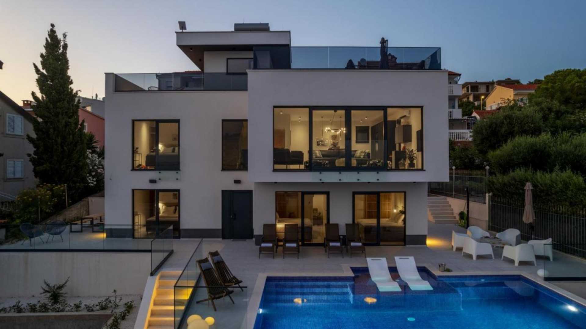 Villa Julian with a heated pool