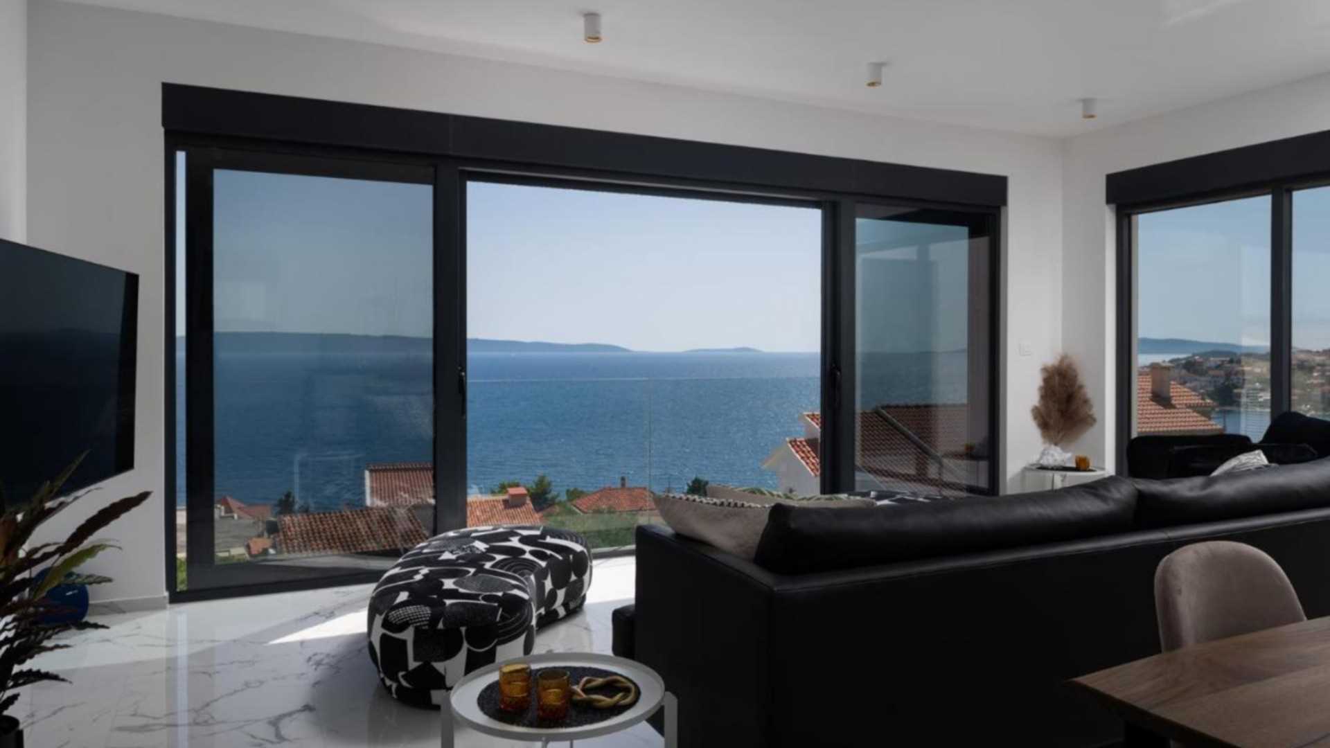 Villa Julian with a heated pool