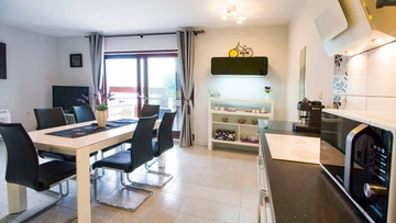 Seaview Villa with Private Pool in Okrug Gornji