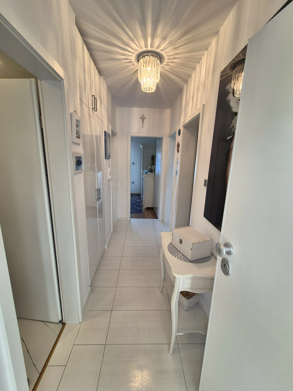 Two-Bedroom Apartment in Klimno for 4 Guests