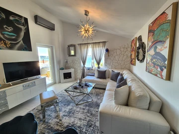 Two-Bedroom Apartment in Klimno for 4 Guests