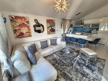 Two-Bedroom Apartment in Klimno for 4 Guests