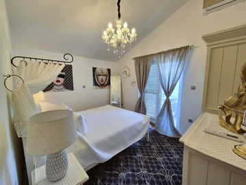 Two-Bedroom Apartment in Klimno for 4 Guests