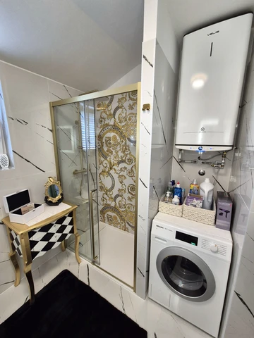 Two-Bedroom Apartment in Klimno for 4 Guests