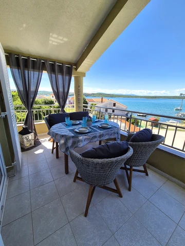 Two-Bedroom Apartment in Klimno for 4 Guests