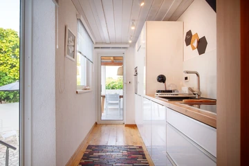 2-Bedroom Apartment in Silo (Island Krk) for 4