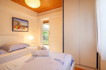 2-Bedroom Apartment in Silo (Island Krk) for 4