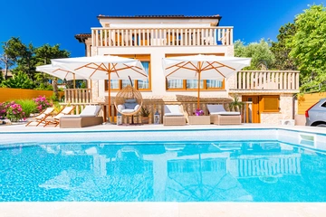 Šilo Apartment for up to 5 Guests