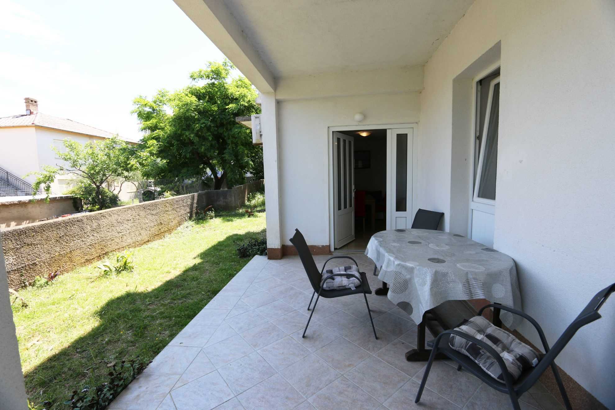 Apartments KIRINČIĆ ANTON 60264-A3