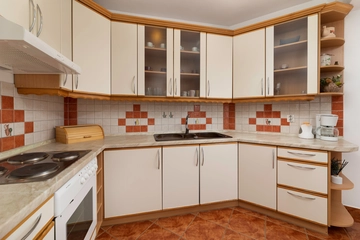 Polje Single-Room Apartment for 2 Guests